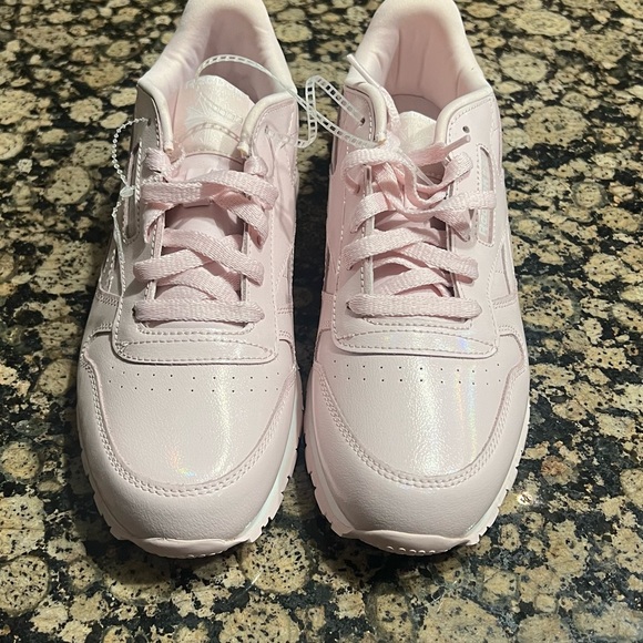 Pink Reeboks - Picture 3 of 3